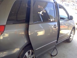 2005 TOYOTA SIENNA, GRAY, CE MODEL, 3.3L, AT, FWD.   Z26445